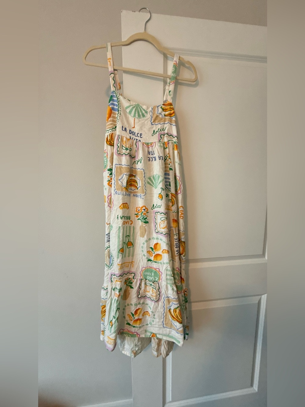 White Printed Maxi Dress with Pastel Citrus & Shell Motif - Picture 4 of 9
